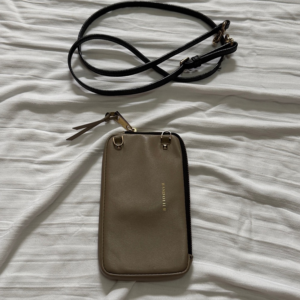 Bandolier Taupe Expanded Zip Cell Pouch - Picture 16 of 16